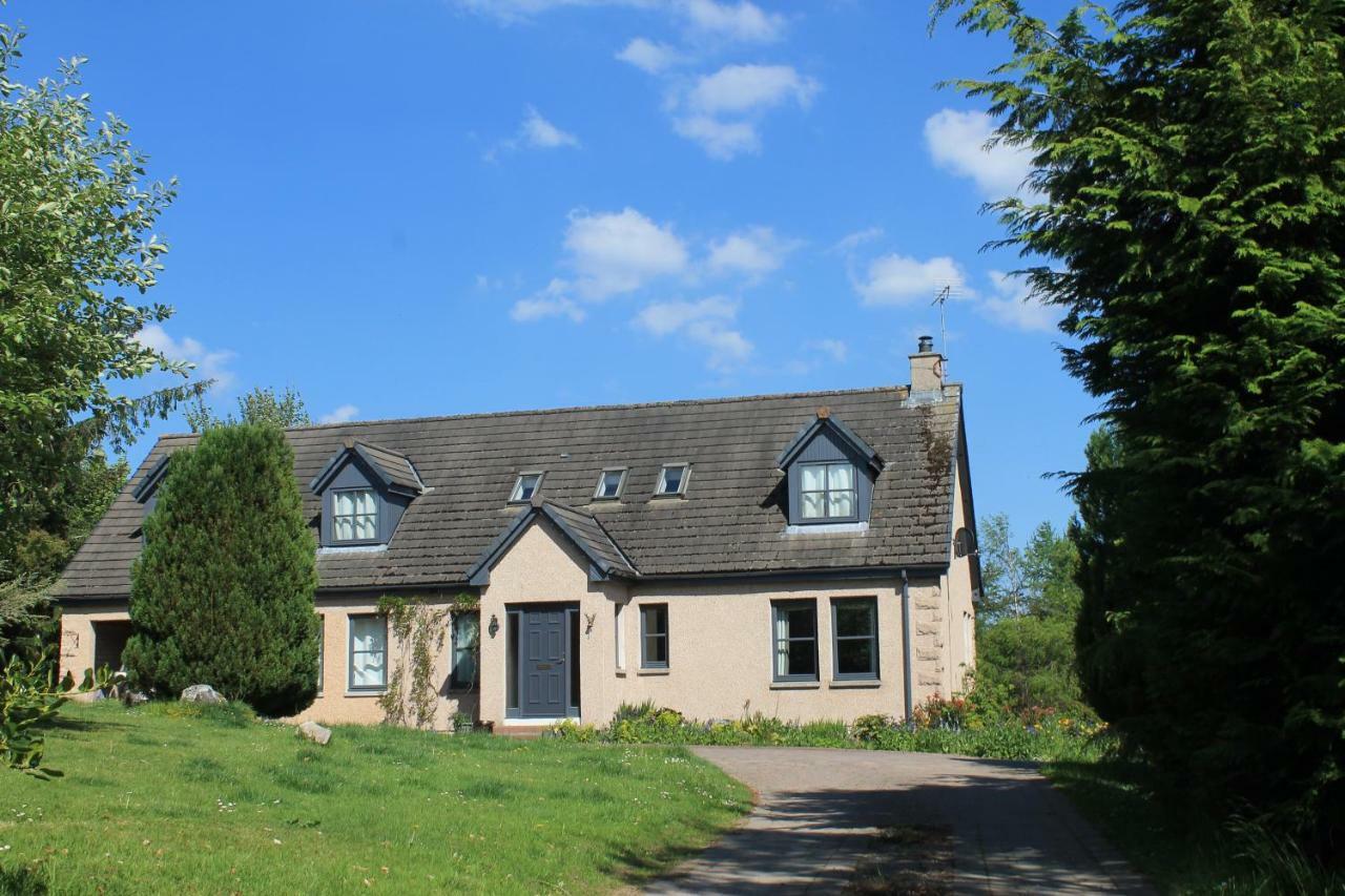 مبيت وإفطار Archiestown Burnroy House المظهر الخارجي الصورة